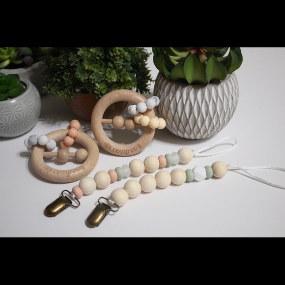 Teething Rattles - Picture 5 of 6